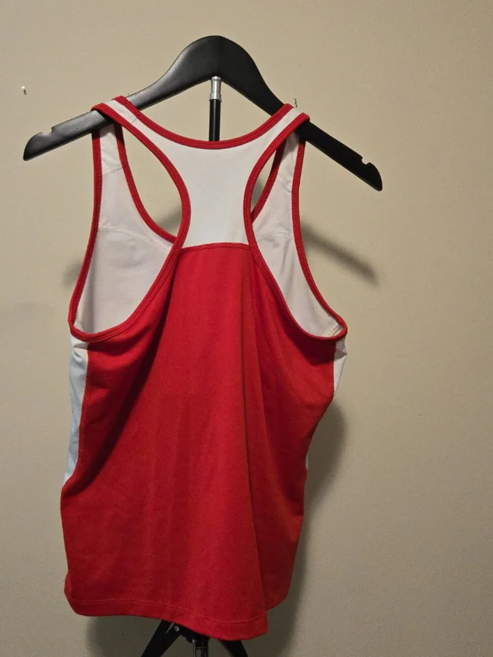 Nike Dri-FIT Racerback Workout Tank Top Built-In Bra Red White Large